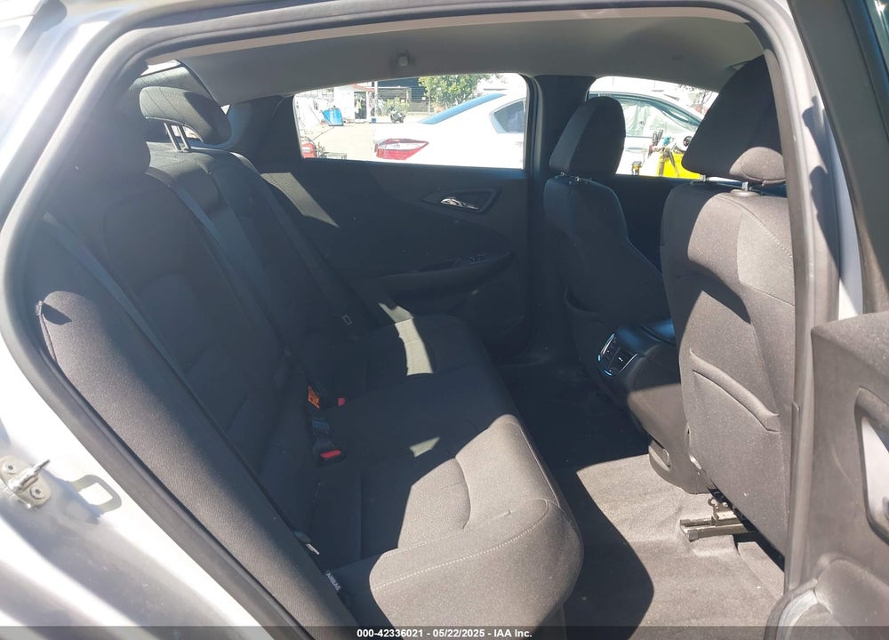 2019 CHEVROLET MALIBU VIN: 1G1ZD5ST3KF108802