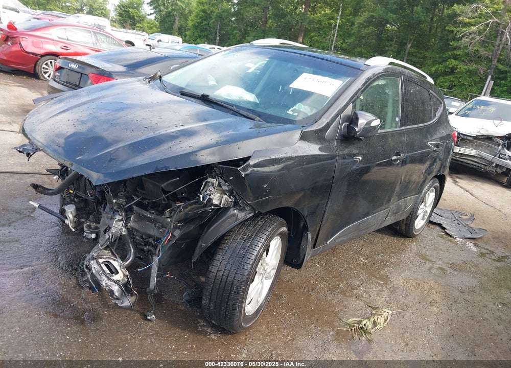 2013 HYUNDAI TUCSON VIN: KM8JUCAC2DU784405