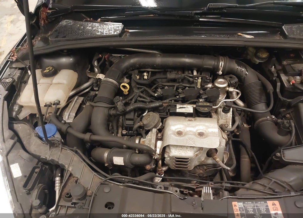 2016 FORD FOCUS SE VIN: 1FADP3KE5GL273523