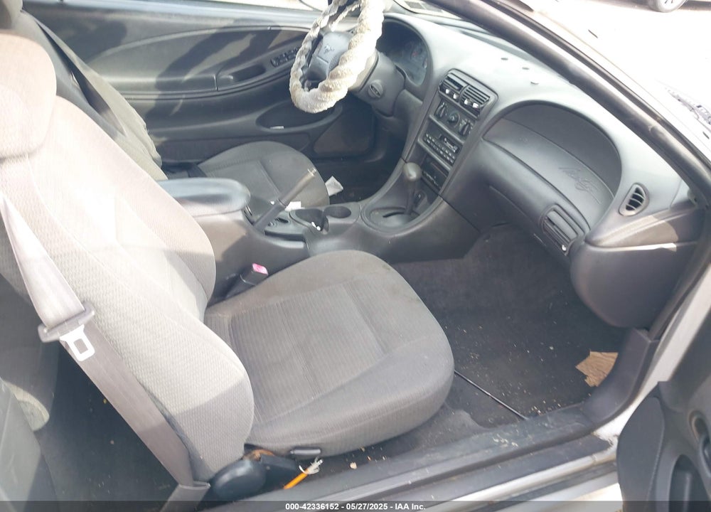 2000 FORD MUSTANG VIN: 1FAFP4442YF171230