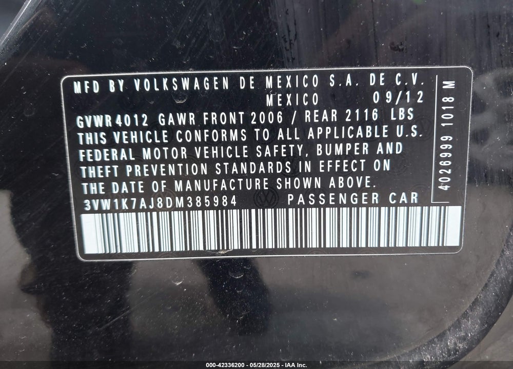 2013 VOLKSWAGEN JETTA 2.0L S VIN: 3VW1K7AJ8DM385984