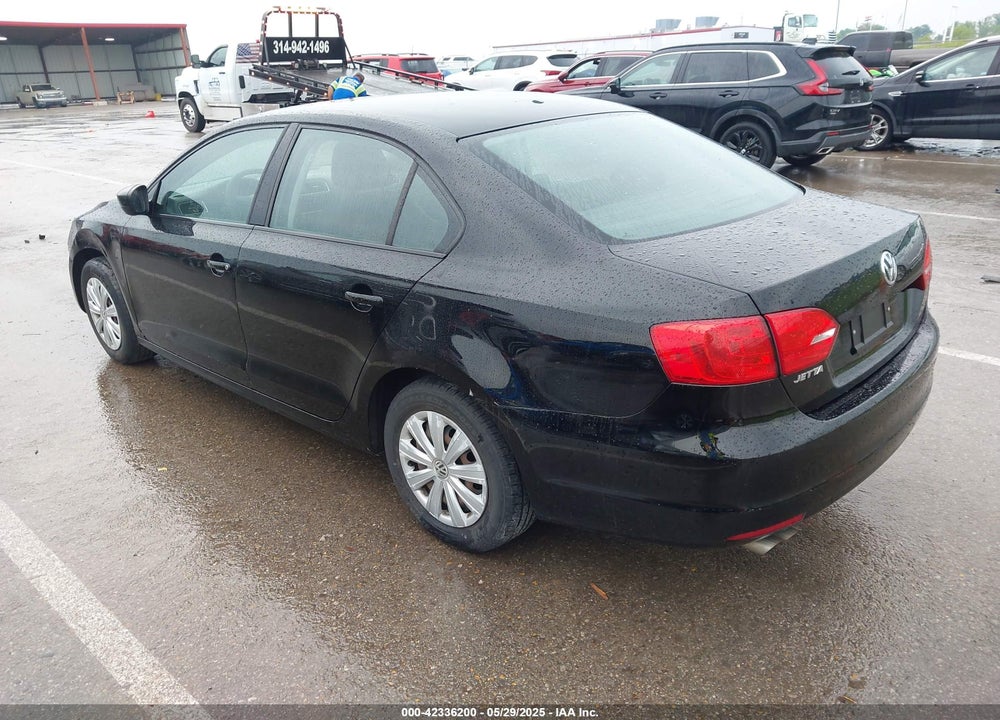 2013 VOLKSWAGEN JETTA 2.0L S VIN: 3VW1K7AJ8DM385984