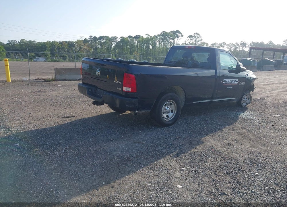 2013 RAM 1500 VIN: 3C6JR7DP0DG537163