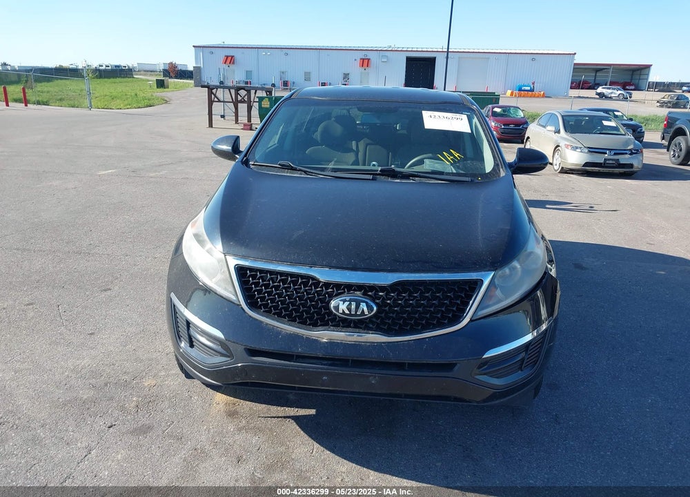 2016 KIA SPORTAGE VIN: KNDPB3AC1G7847730