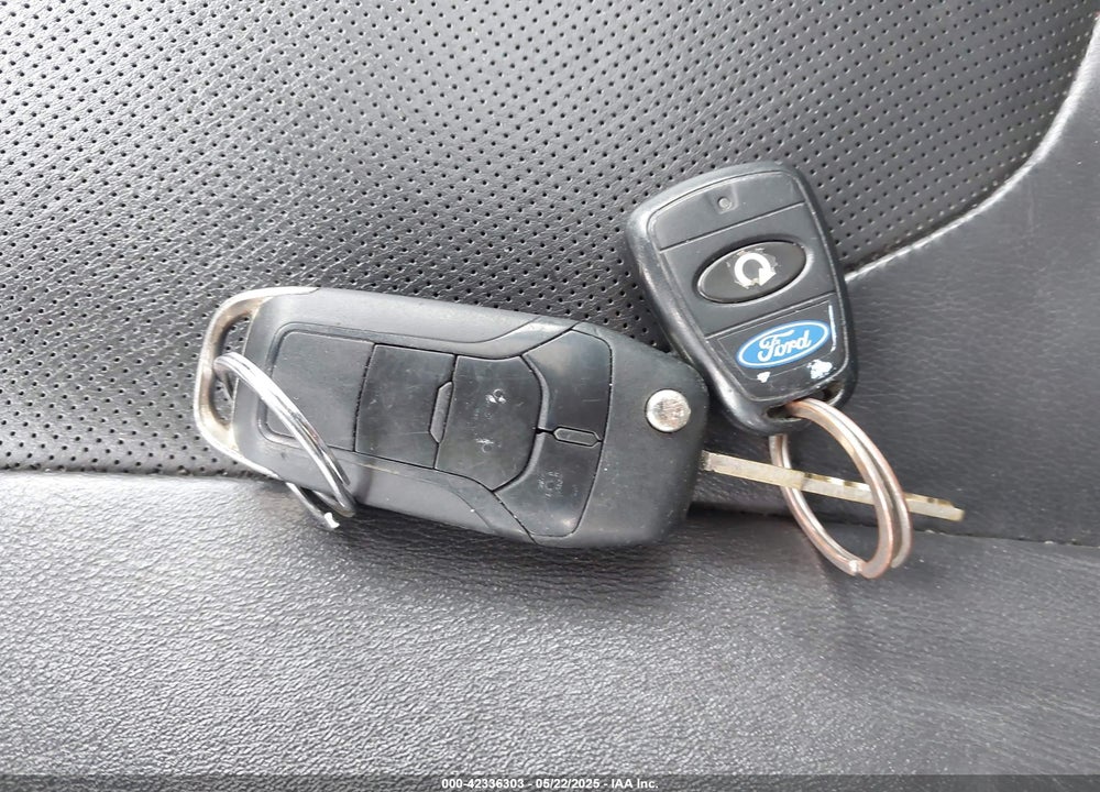 2014 FORD FUSION HYBRID SE VIN: 3FA6P0LU9ER310990