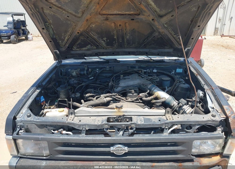 1995 NISSAN PATHFINDER XE/LE VIN: JN8HD17SXSW032026