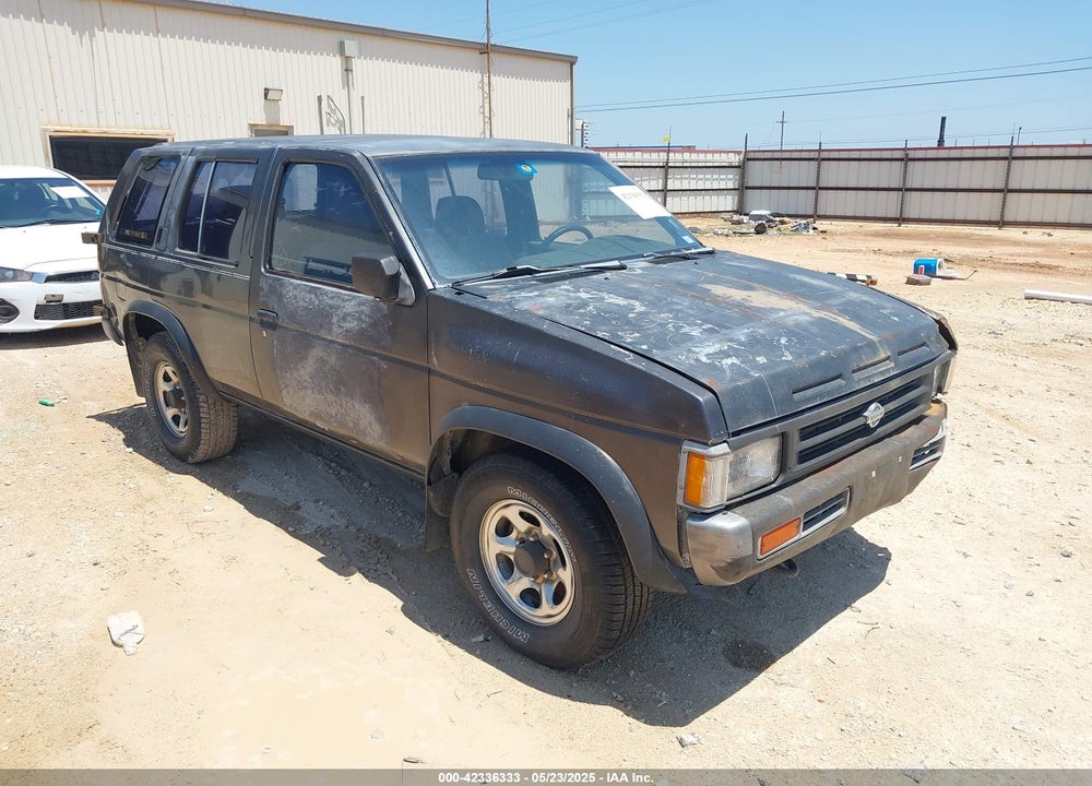 1995 NISSAN PATHFINDER XE/LE VIN: JN8HD17SXSW032026