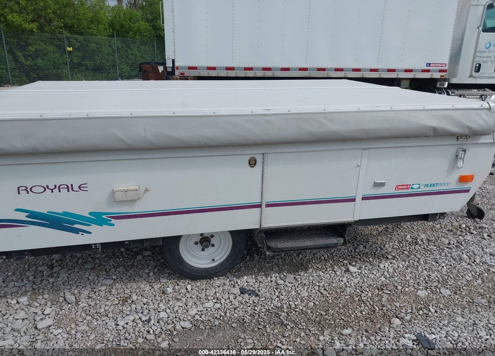 1995 FLEETWOOD ROYALE POP UP CAMPER VIN: 4CE689E19S7266968