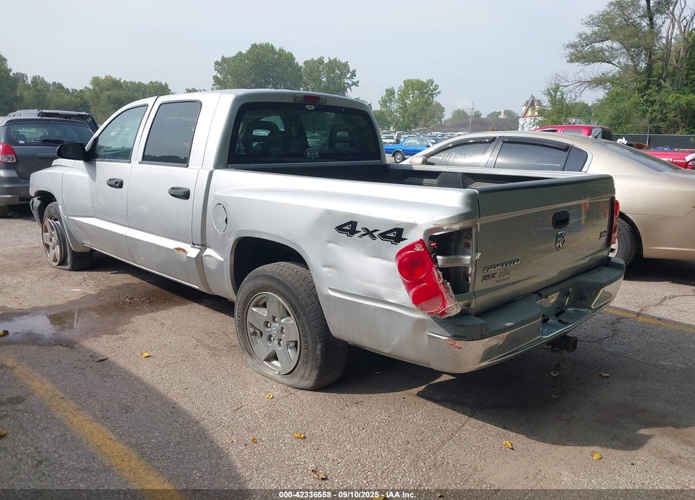 2005 DODGE DAKOTA SLT VIN: 1D7HW48NX5S224516