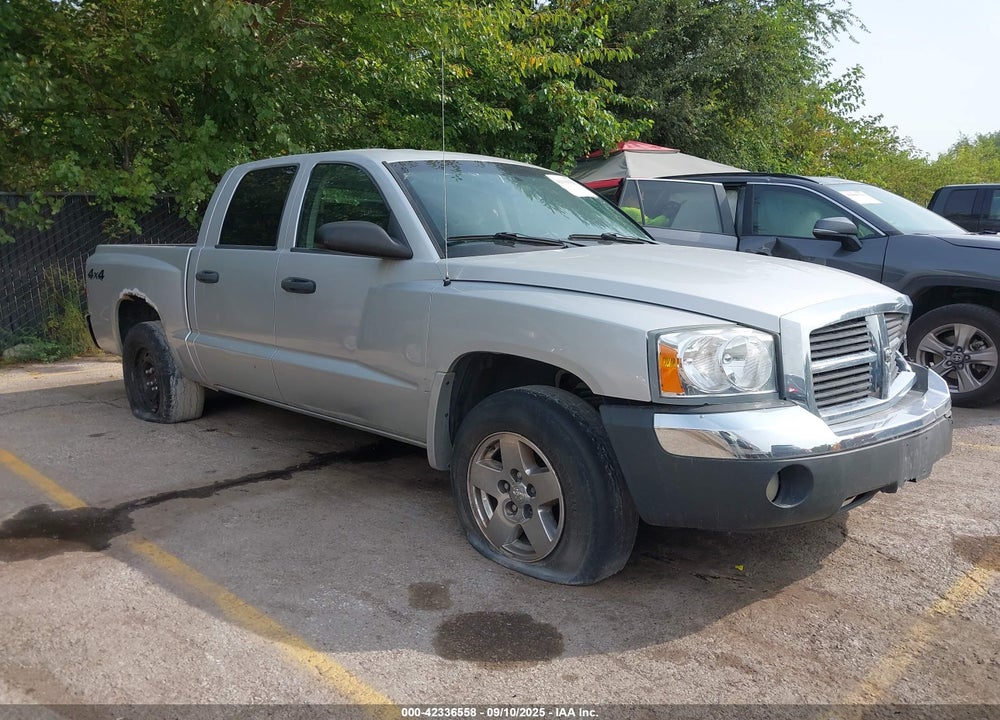 2005 DODGE DAKOTA SLT VIN: 1D7HW48NX5S224516