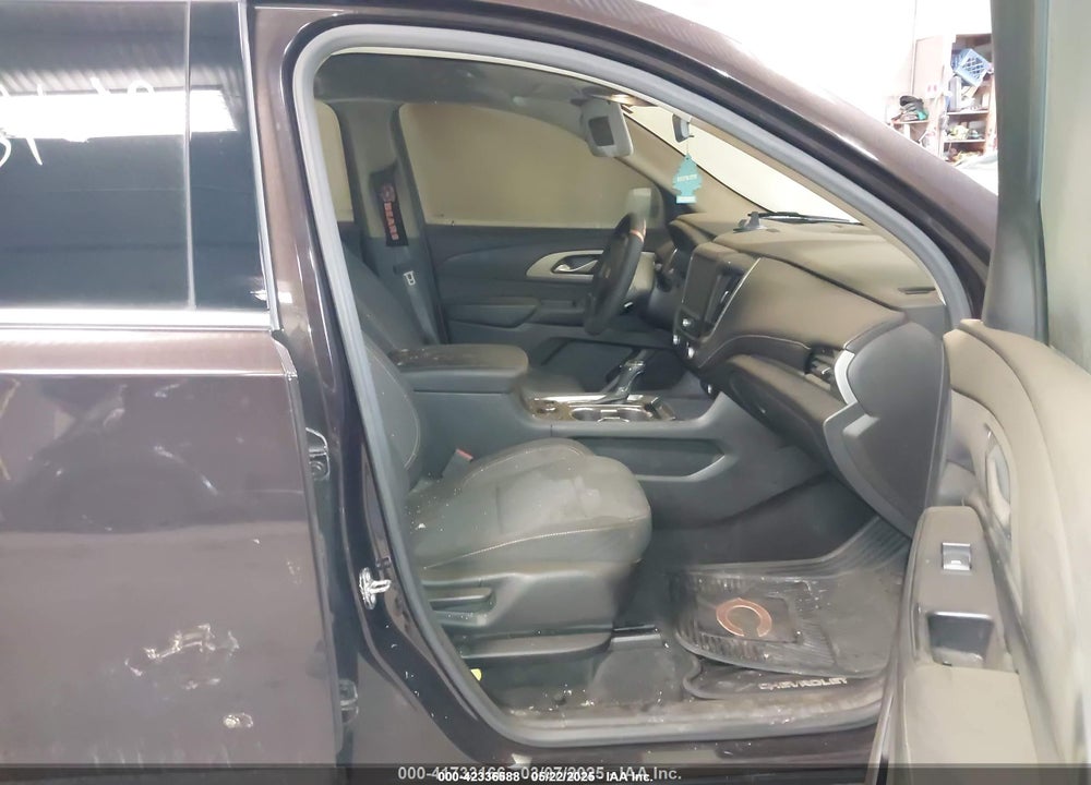 2018 CHEVROLET TRAVERSE 1LT VIN: 1GNERGKW5JJ143678