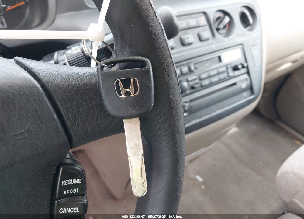2003 HONDA ODYSSEY LX VIN: 5FNRL18573B010373