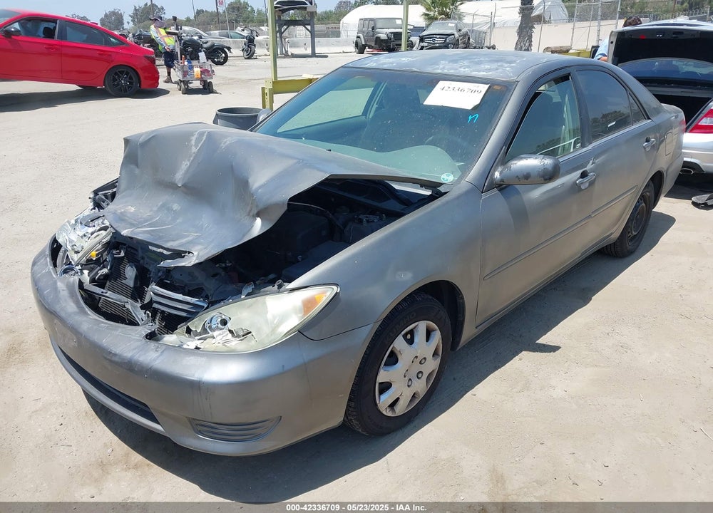2005 TOYOTA CAMRY LE VIN: 4T1BE32K15U528605