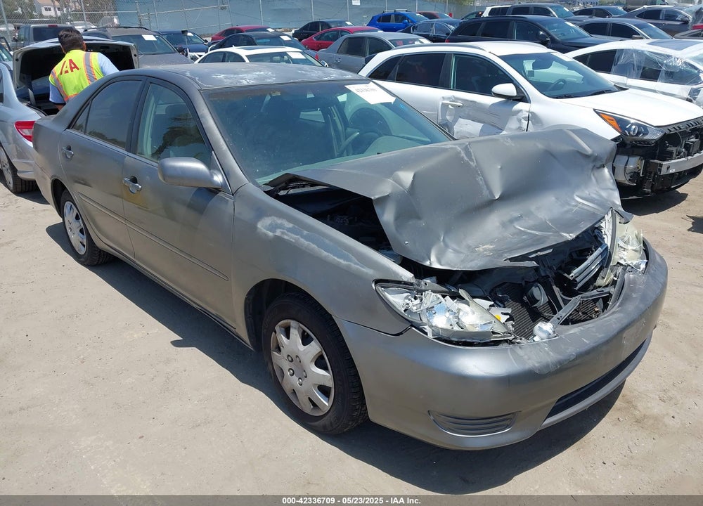 2005 TOYOTA CAMRY LE VIN: 4T1BE32K15U528605