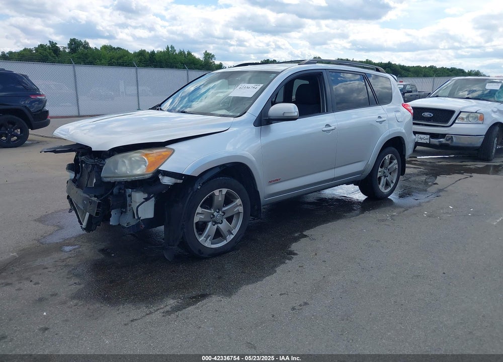 2011 TOYOTA RAV4 VIN: JTMRF4DV8B5046216