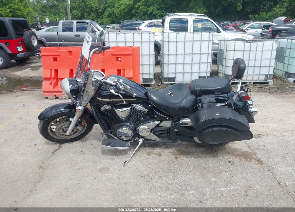 2007 YAMAHA XVS1300 CT VIN: JYAVP25E87A002712