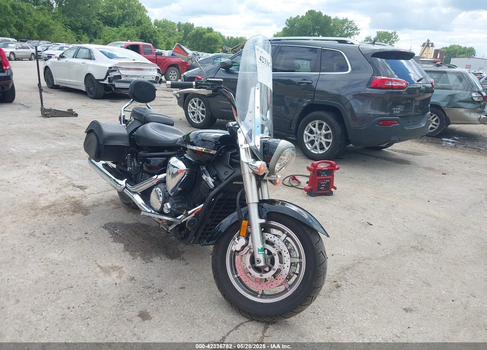 2007 YAMAHA XVS1300 CT VIN: JYAVP25E87A002712