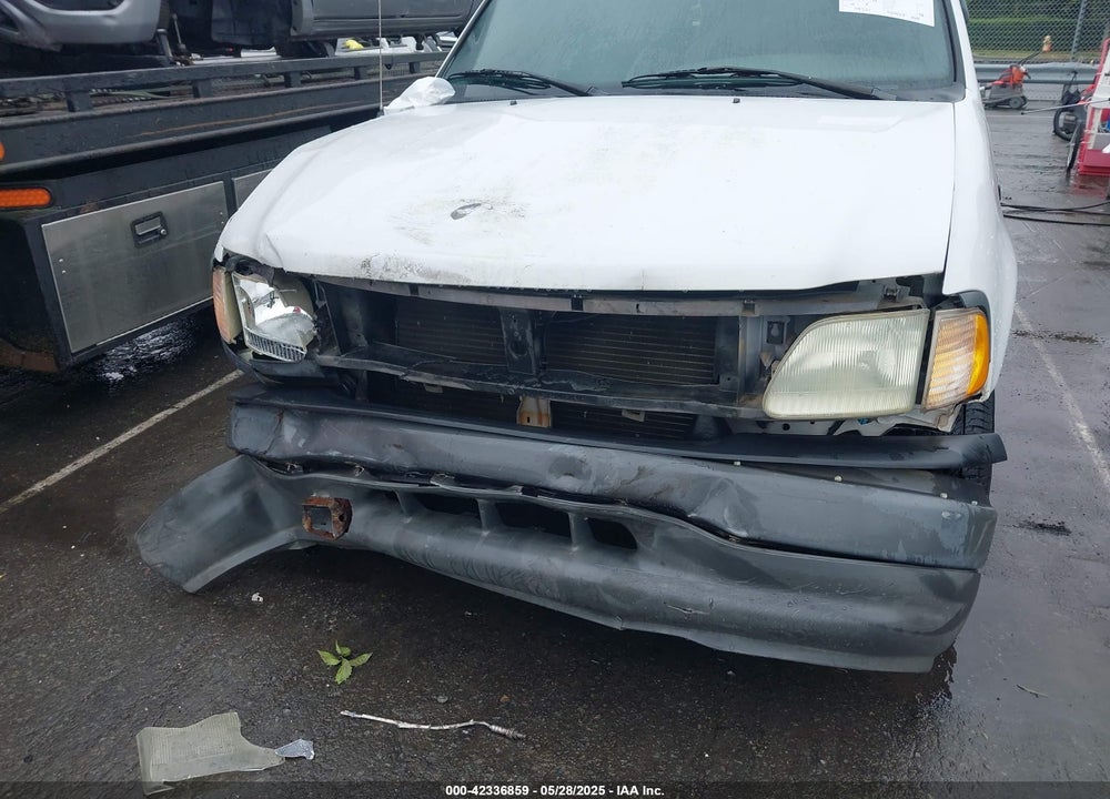 2002 FORD F-150 XL/XLT VIN: 1FTRF17242NB86232