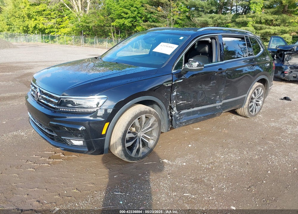2020 VOLKSWAGEN TIGUAN 2.0T SEL PREMIUM R-LINE VIN: 3VV4B7AX1LM064664