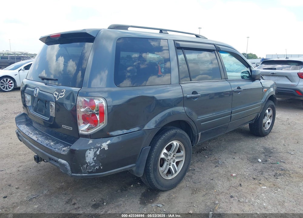 2006 HONDA PILOT EX VIN: 2HKYF18406H503389