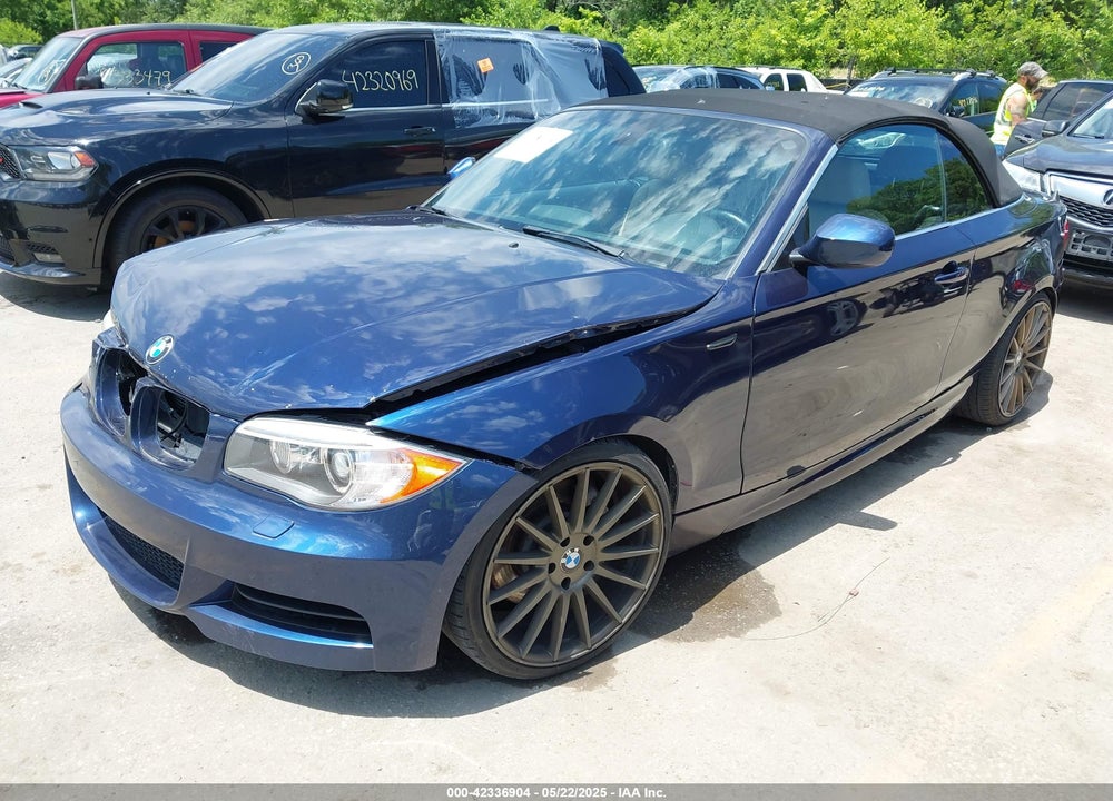 2012 BMW 1 SERIES VIN: WBAUN7C59CVM26809