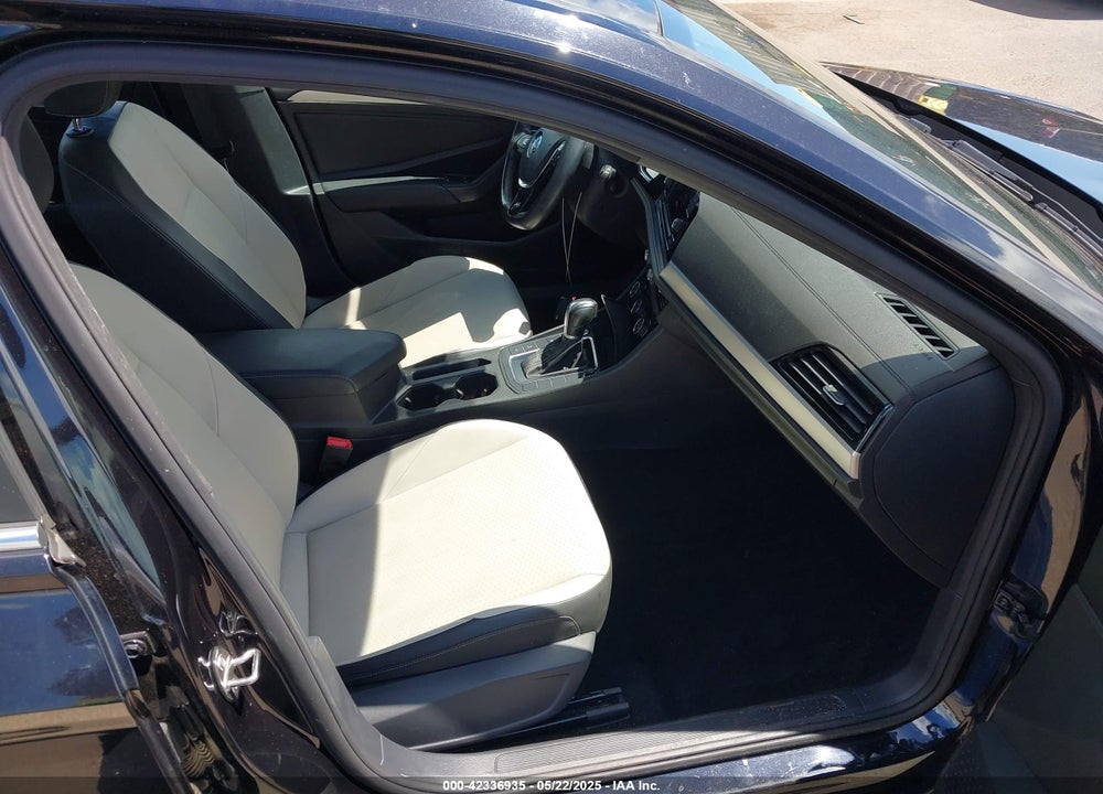 2019 VOLKSWAGEN JETTA 1.4T R-LINE/1.4T S/1.4T SE VIN: 3VWCB7BU9KM250267