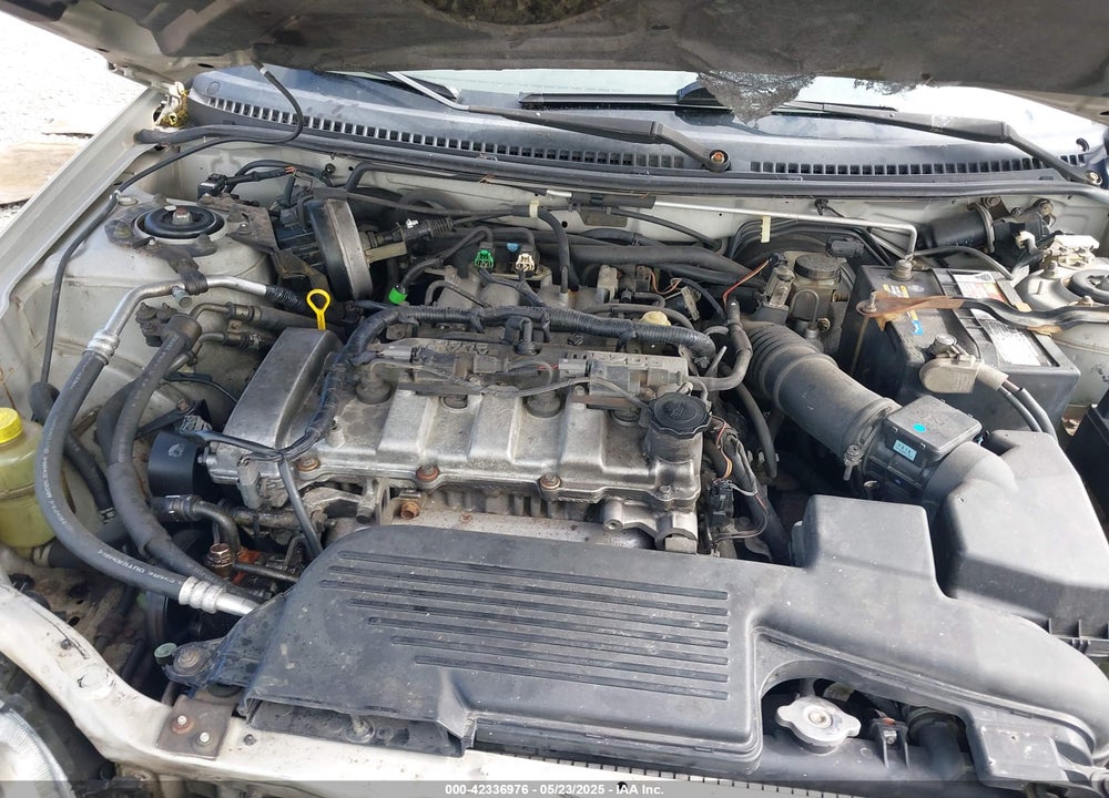 2001 MAZDA PROTEGE ES/LX VIN: JM1BJ226210439446