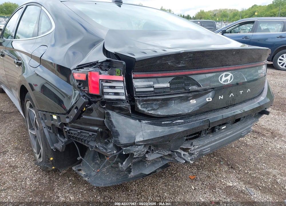 2024 HYUNDAI SONATA VIN: KMHL14JA8RA409343