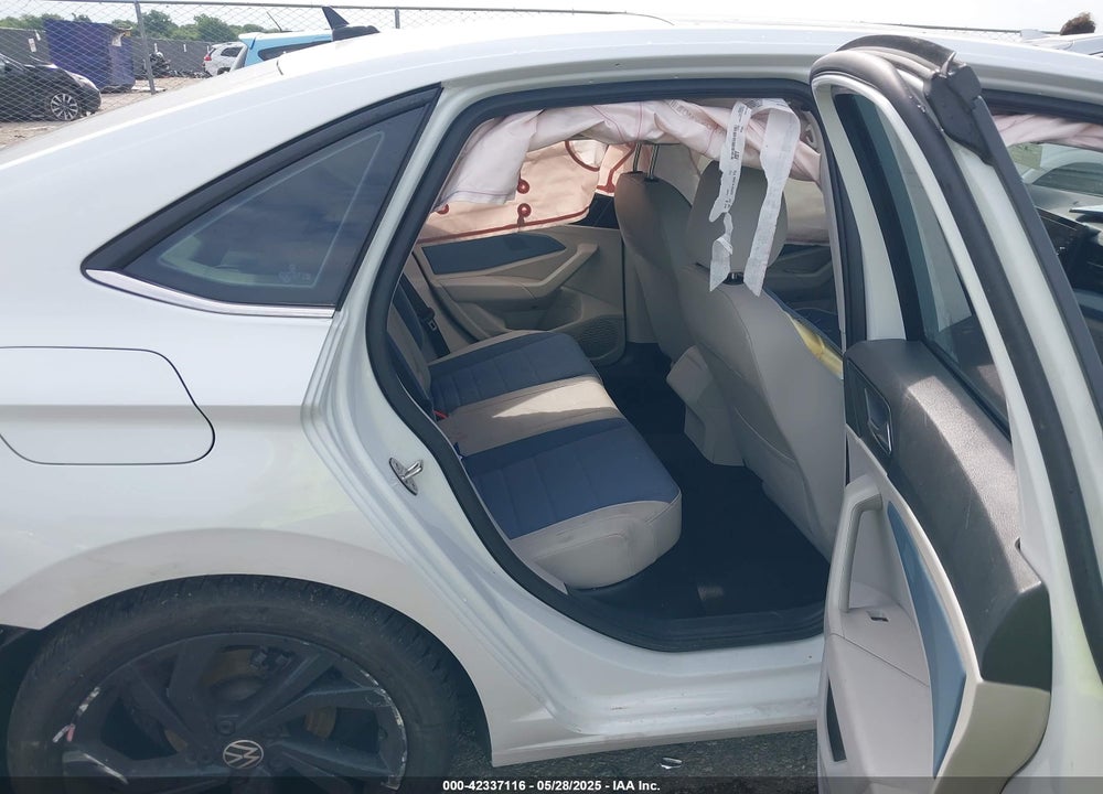 2025 VOLKSWAGEN JETTA VIN: 3VW7X7BU5SM015416