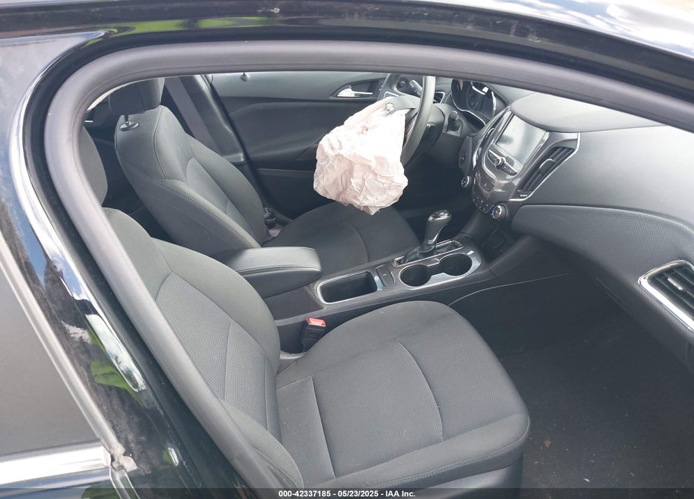 2017 CHEVROLET CRUZE LT AUTO VIN: 3G1BE6SMXHS615794
