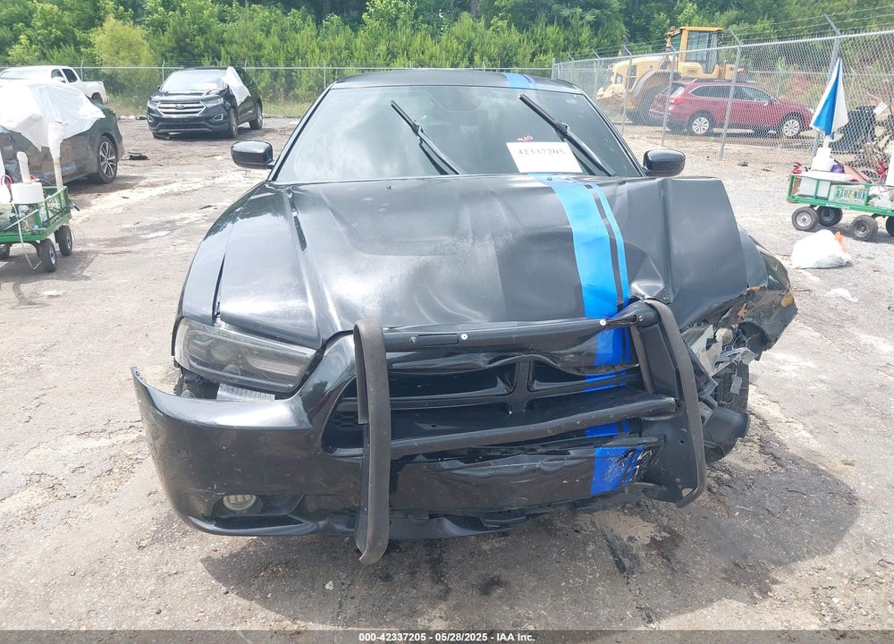 2011 DODGE CHARGER VIN: 2B3CL5CT8BH615970
