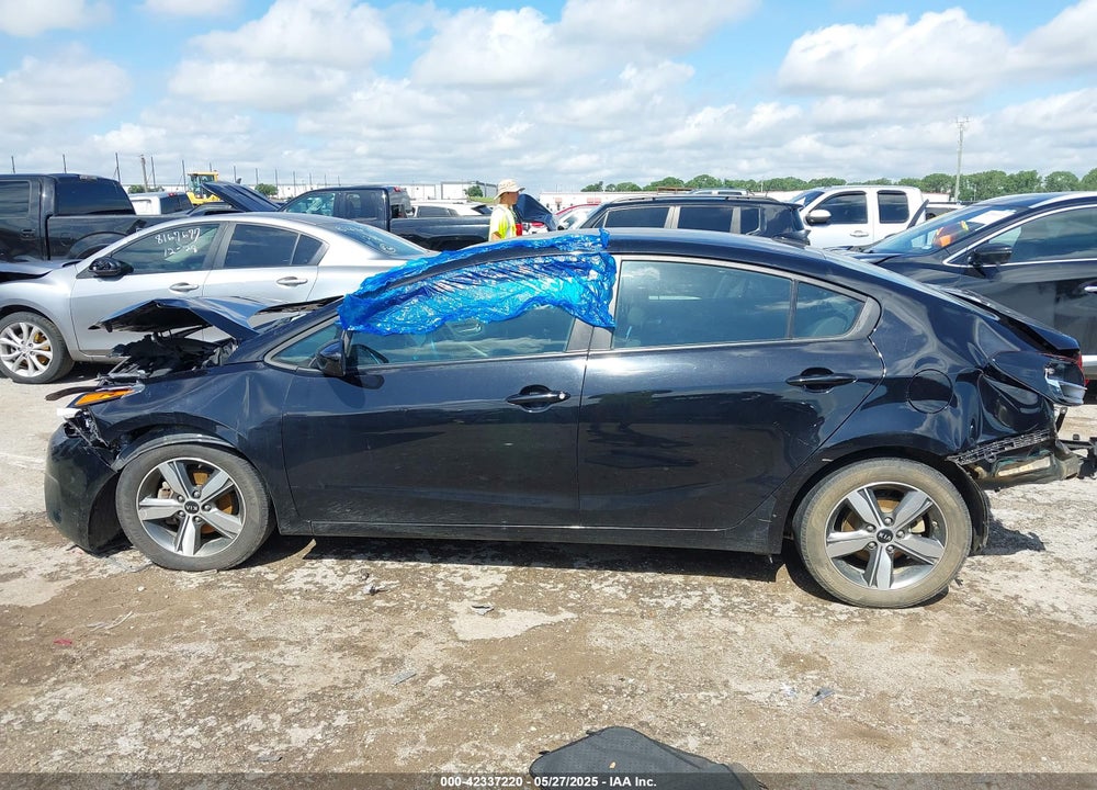 2018 KIA FORTE VIN: 3KPFL4A72JE198058