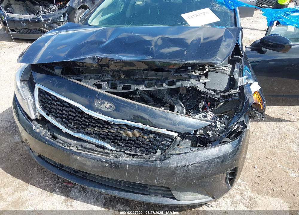 2018 KIA FORTE VIN: 3KPFL4A72JE198058