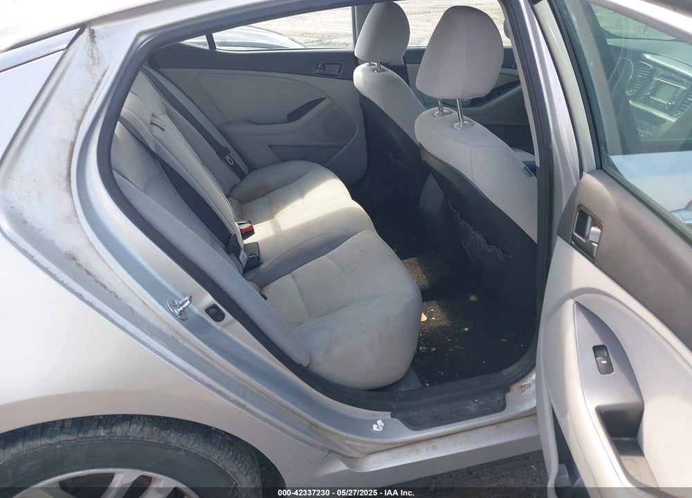 2013 KIA OPTIMA VIN: 5XXGM4A7XDG174751