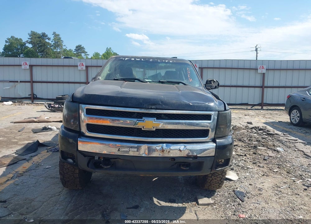 2008 CHEVROLET SILVERADO 1500 LT1 VIN: 2GCEC190X81220414