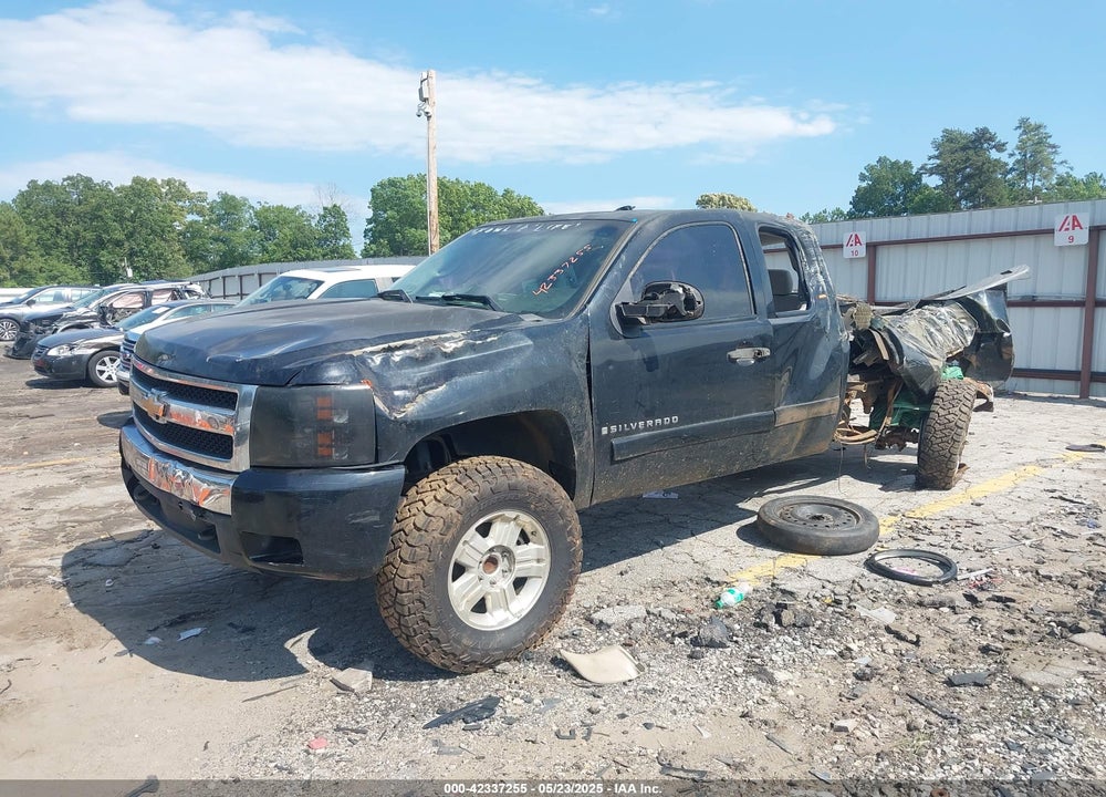 2008 CHEVROLET SILVERADO 1500 LT1 VIN: 2GCEC190X81220414