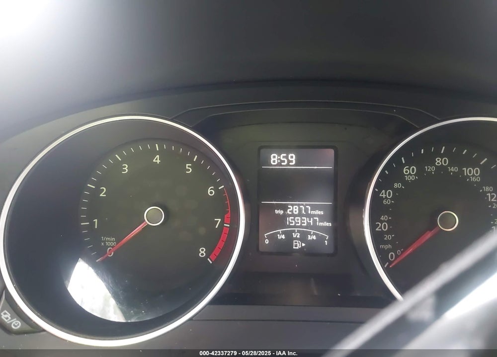 2015 VOLKSWAGEN JETTA VIN: 3VW2K7AJ1FM331434