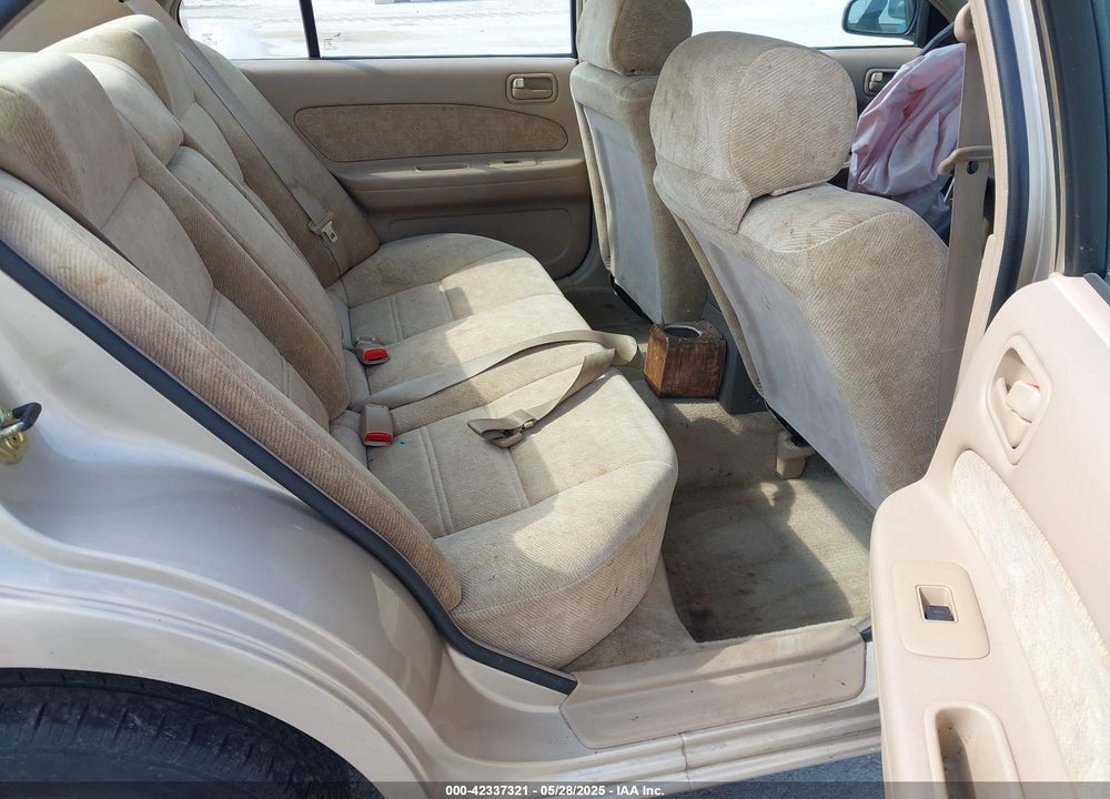 1998 NISSAN MAXIMA GLE/GXE/SE VIN: JN1CA21D2WM927755