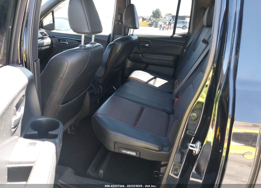 2017 HONDA RIDGELINE BLACK EDITION VIN: 5FPYK3F87HB027566