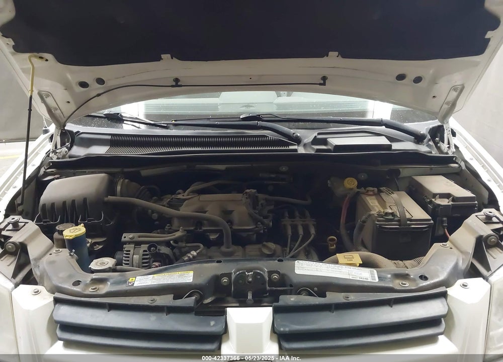 2010 DODGE GRAND CARAVAN SE VIN: 2D4RN4DE5AR405285