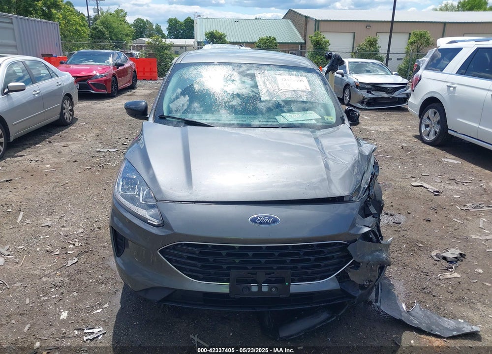 2022 FORD ESCAPE VIN: 1FMCU0G64NUB96239