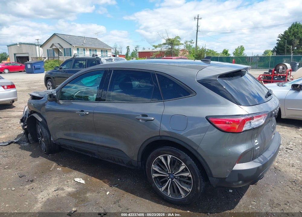 2022 FORD ESCAPE VIN: 1FMCU0G64NUB96239