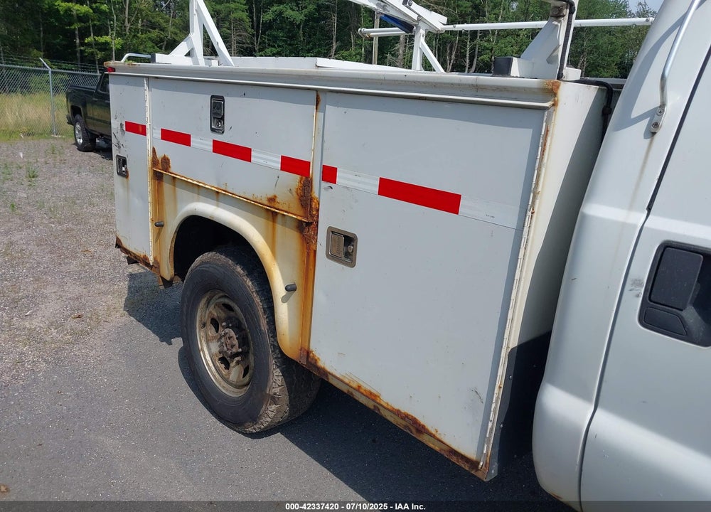 2011 FORD F 350 VIN: 1FDBF3B65BEB59060