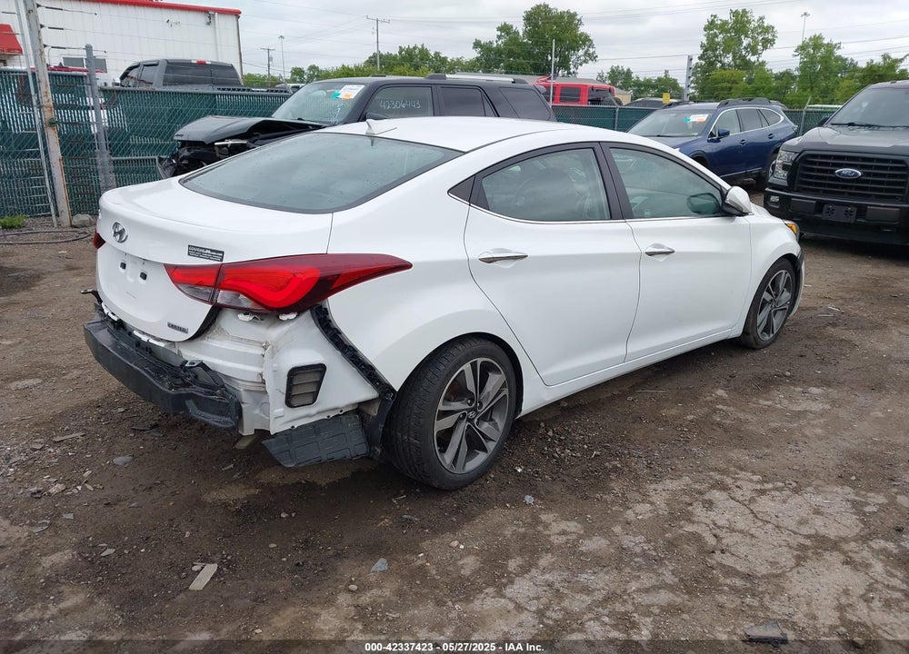 2014 HYUNDAI ELANTRA VIN: 5NPDH4AE2EH479088