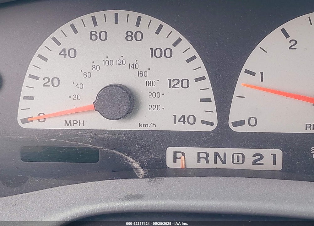 2000 FORD F-150 SVT LIGHTNING VIN: 2FTZF0731YCA59326