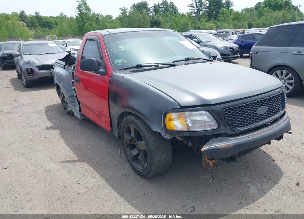 2000 FORD F-150 SVT LIGHTNING VIN: 2FTZF0731YCA59326