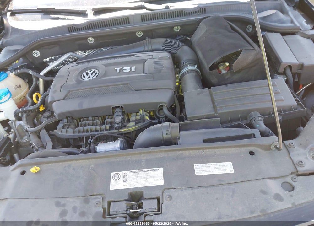 2015 VOLKSWAGEN JETTA 1.8T SE VIN: 3VWD17AJ5FM214385