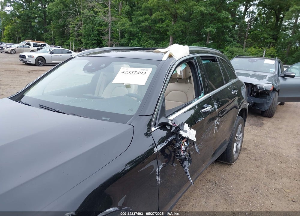 2022 MERCEDES-BENZ GLC 300 4MATIC SUV VIN: W1N0G8EB6NG028882