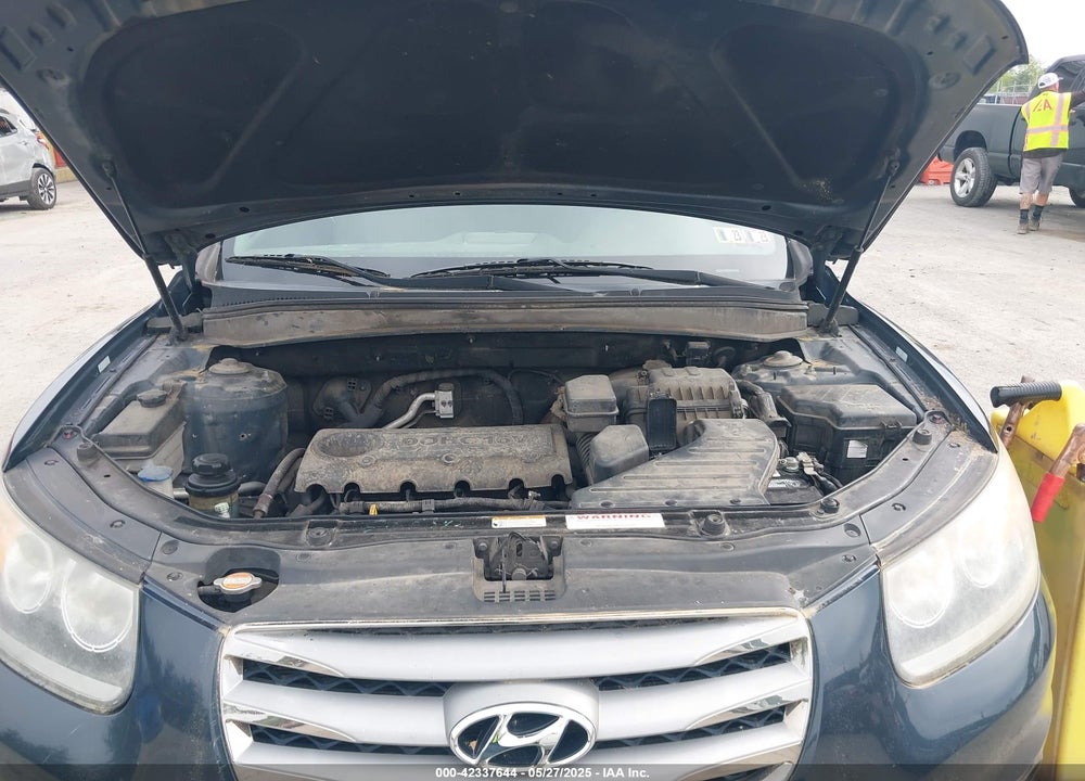 2012 HYUNDAI SANTA FE VIN: 5XYZGDAB4CG127973