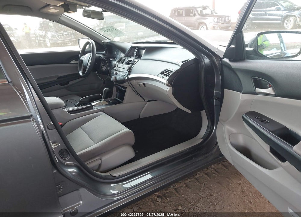 2012 HONDA ACCORD 2.4 LX VIN: 1HGCP2F35CA167850